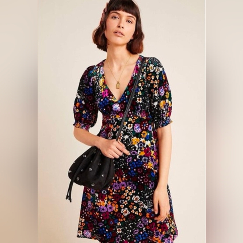 Anthropologie Francie Multicolor Floral Velvet Mini Dress Short Sleeve 8